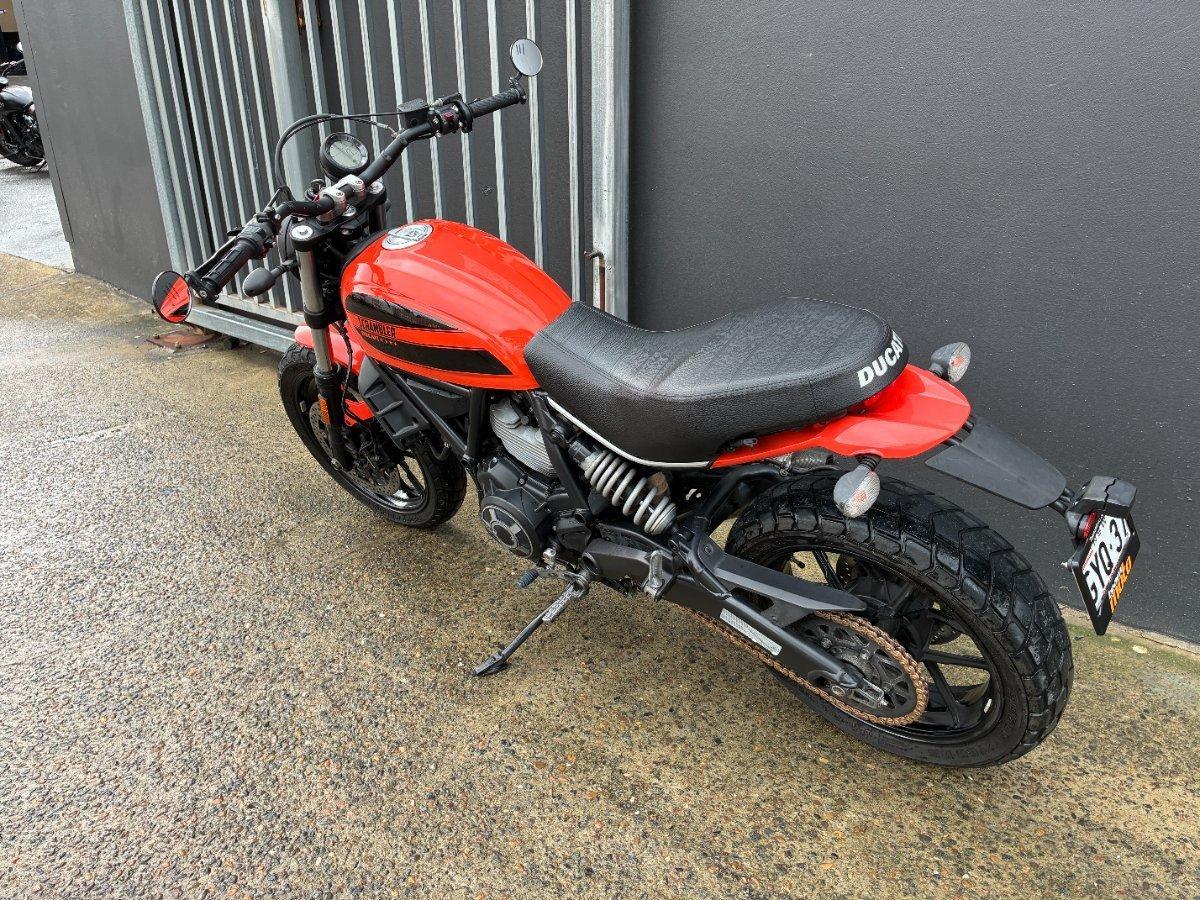 2016 DUCATI SCRAMBLER SIXTY2 SPORTS