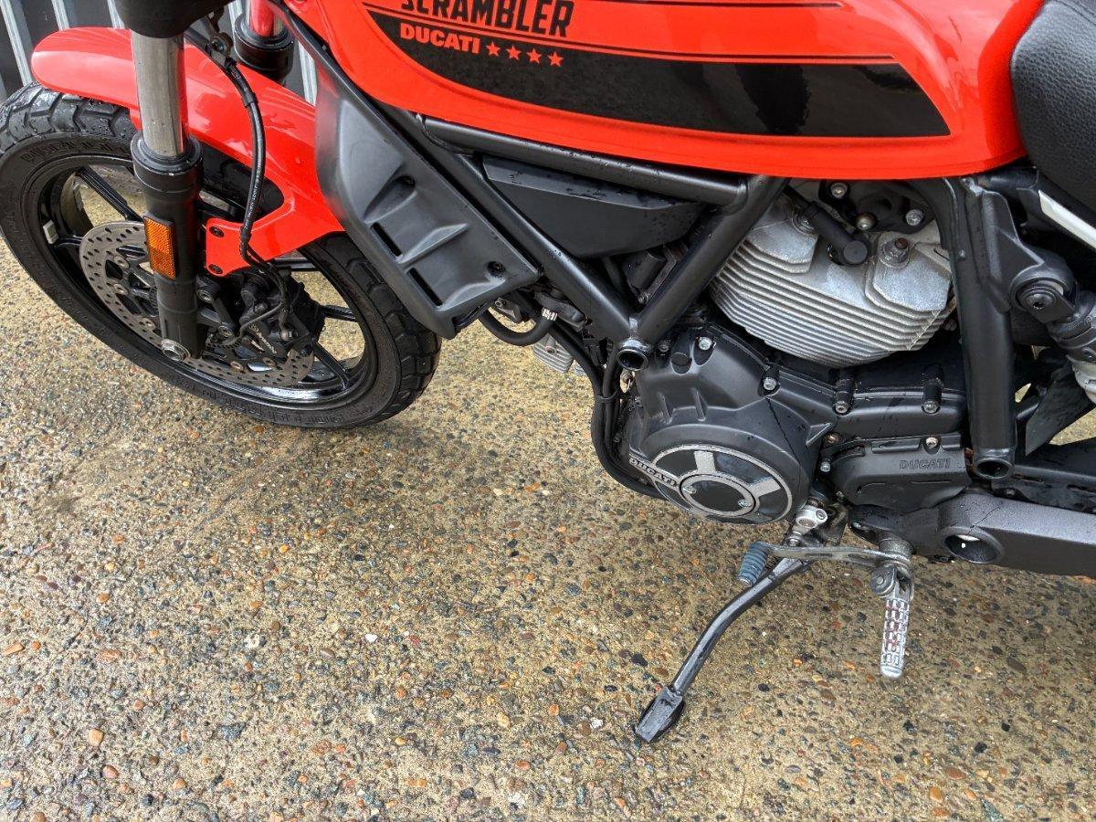 2016 DUCATI SCRAMBLER SIXTY2 SPORTS