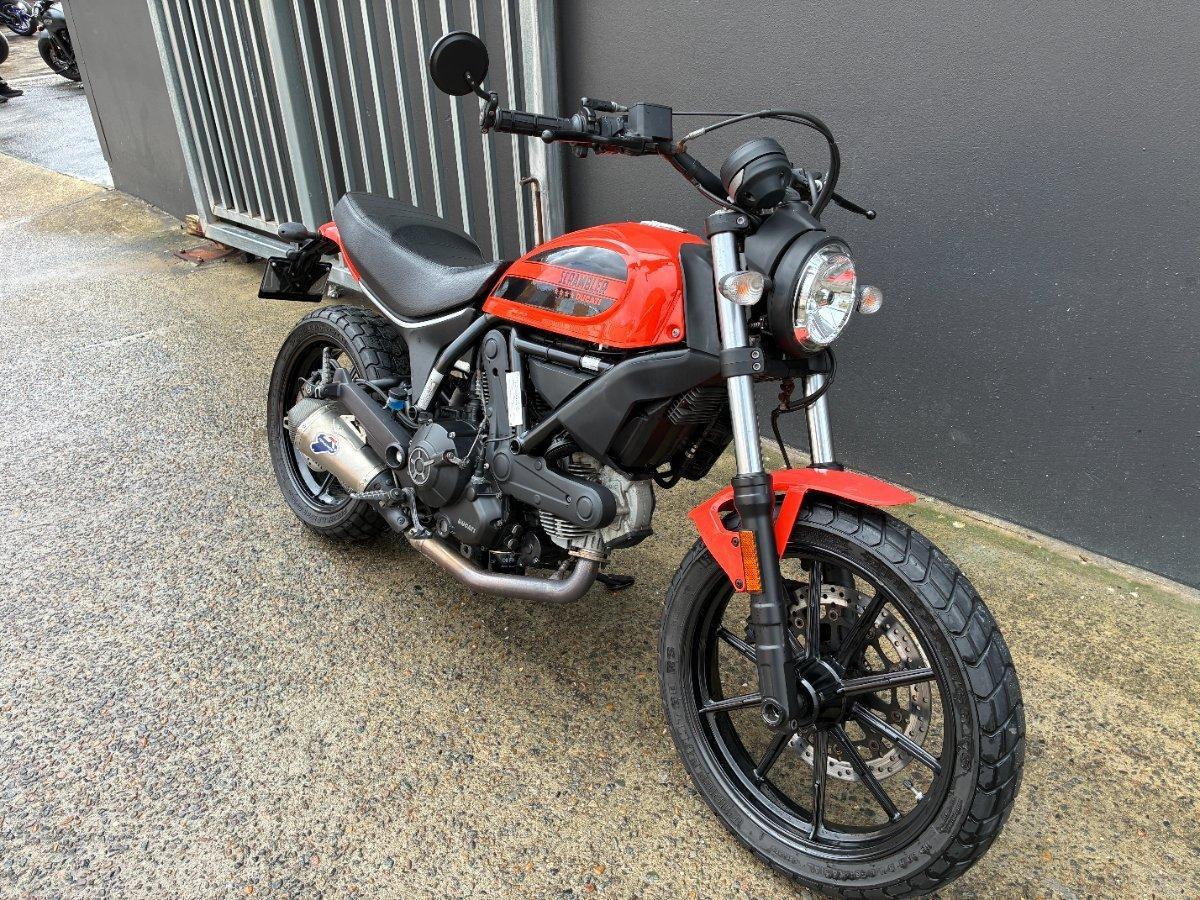 2016 DUCATI SCRAMBLER SIXTY2 SPORTS