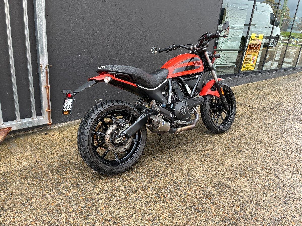 2016 DUCATI SCRAMBLER SIXTY2 SPORTS