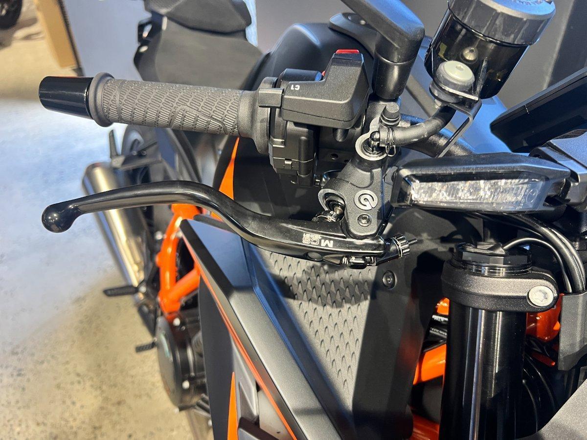 2026 KTM 1390 SUPER DUKE R EVO SPORTS