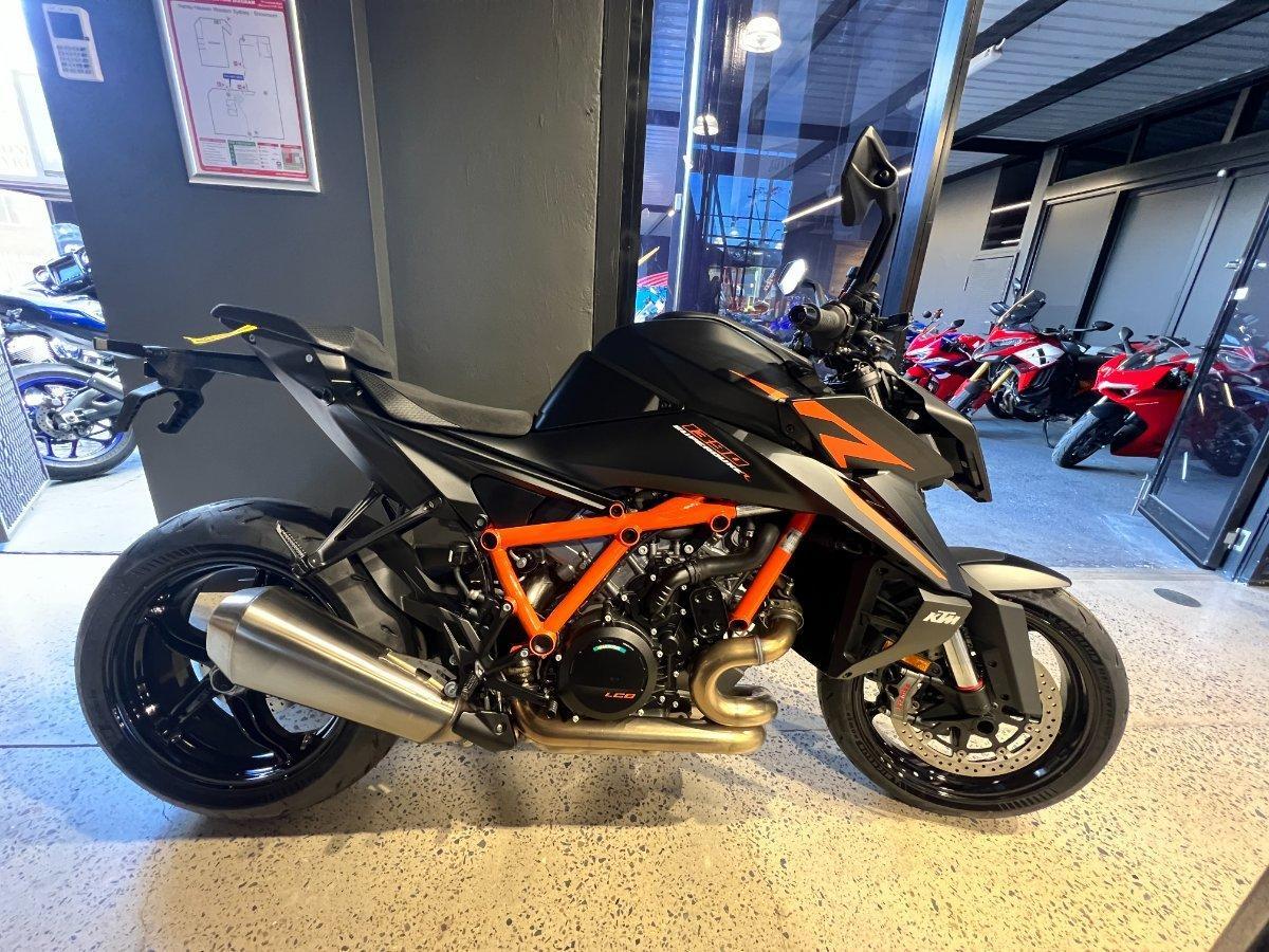2026 KTM 1390 SUPER DUKE R EVO SPORTS
