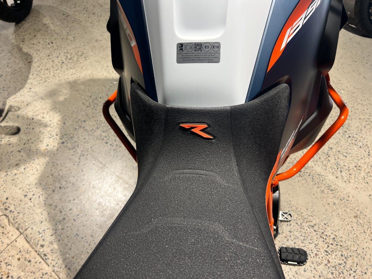 2026 KTM 1390 SUPER ADVENTURE R SPORTS