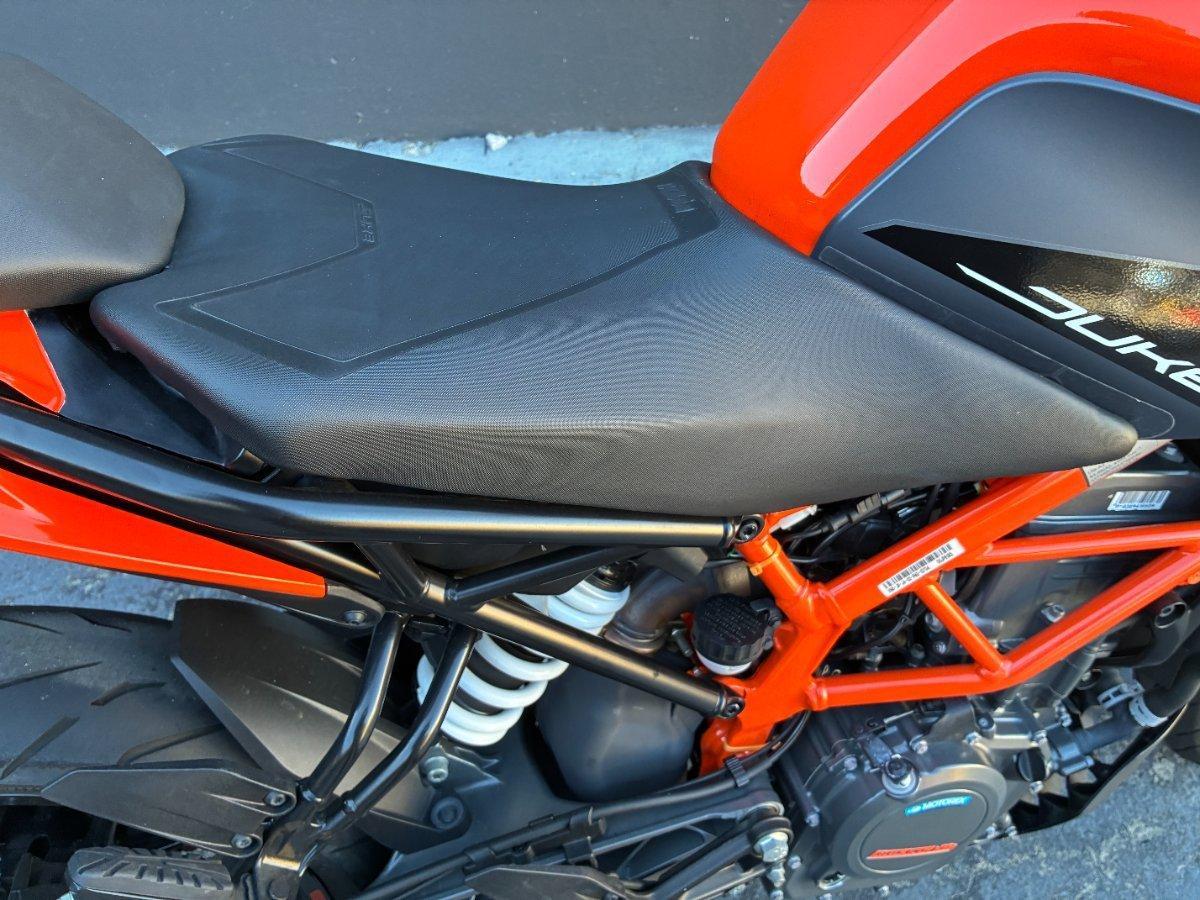 2023 KTM 390 DUKE ROAD