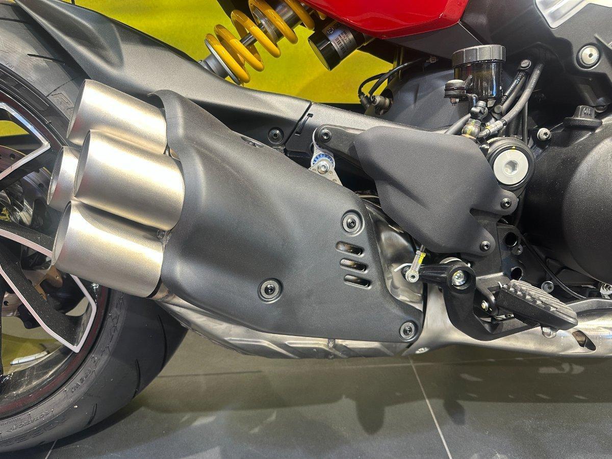 2026 DUCATI DIAVEL V4 CRUISER