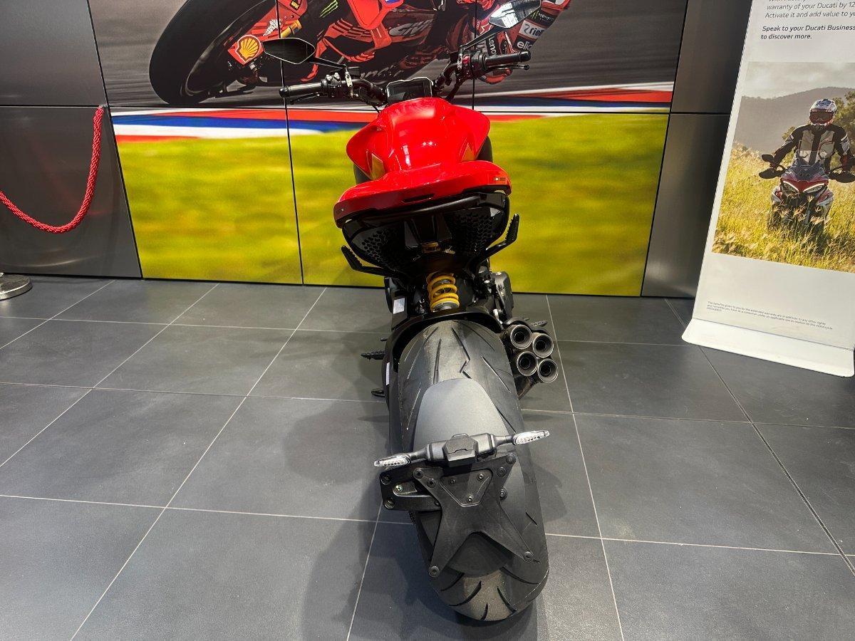2026 DUCATI DIAVEL V4 CRUISER