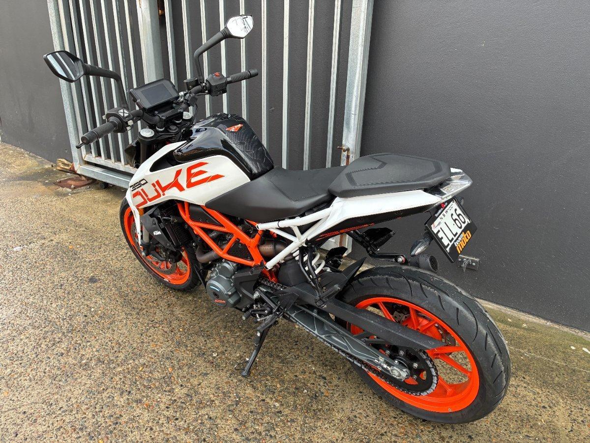 2017 KTM 390 DUKE ROAD