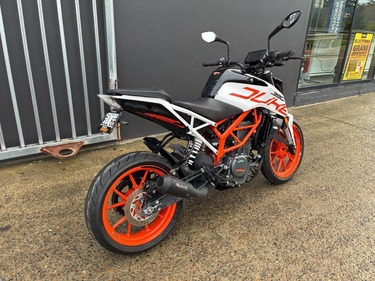 2017 KTM 390 DUKE ROAD