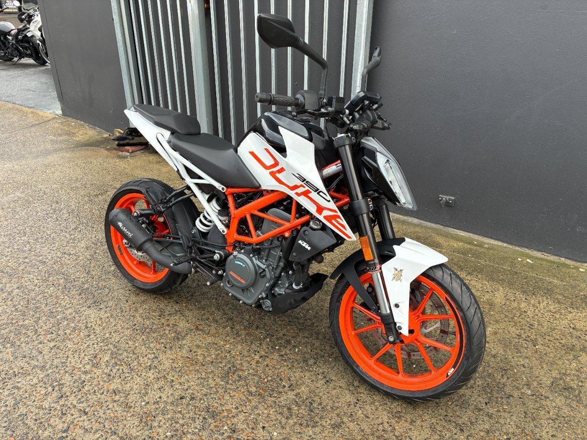 2017 KTM 390 DUKE ROAD