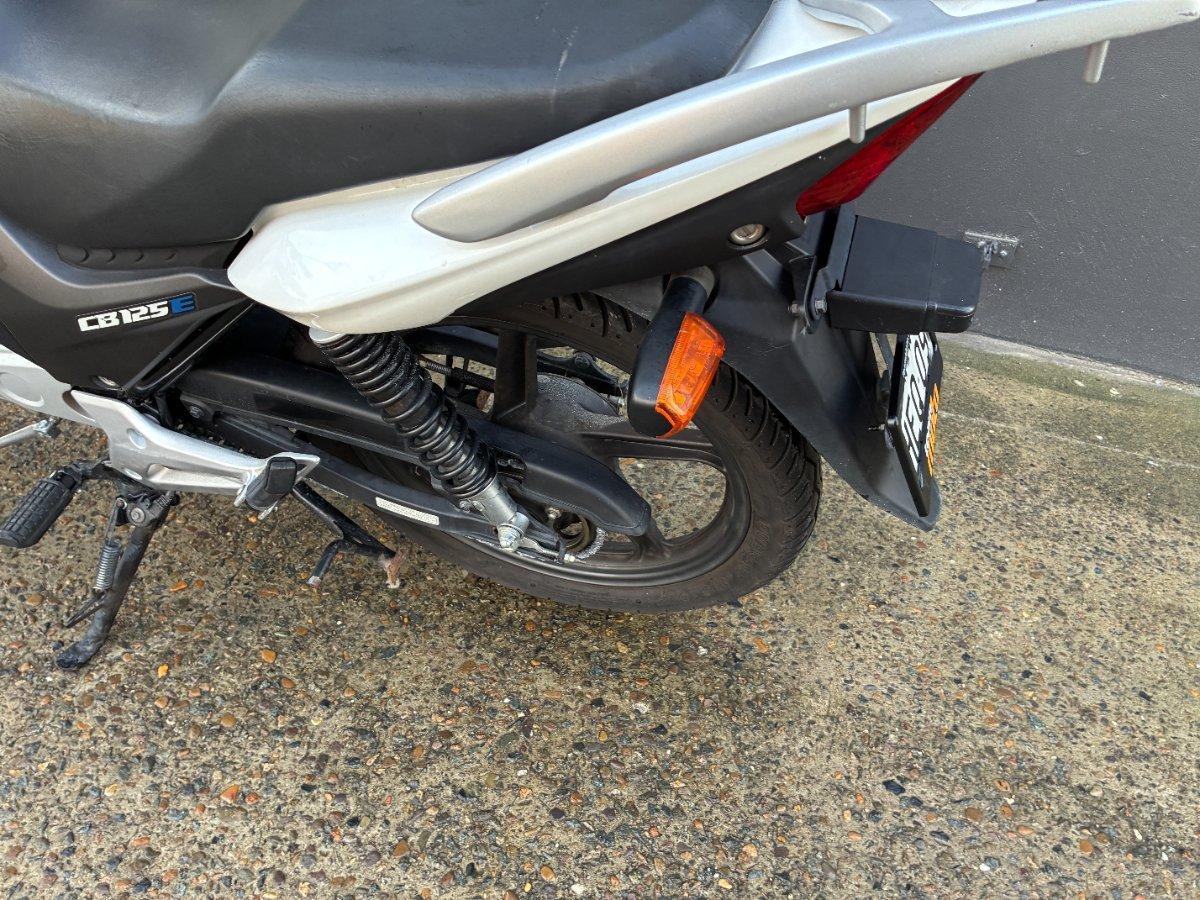 2021 HONDA CB125E ROAD