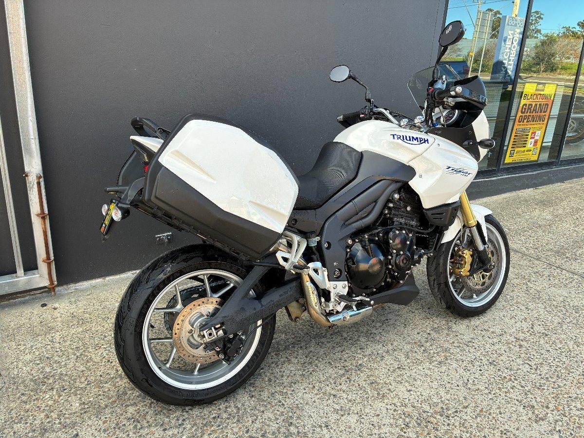 2008 TRIUMPH TIGER 1050 SPORTS