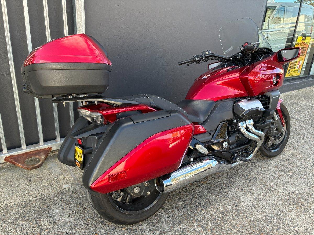 2014 HONDA CTX1300A ROAD