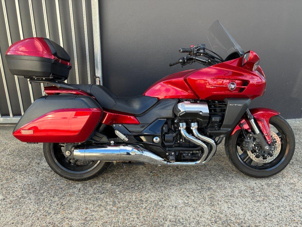 2014 HONDA CTX1300A ROAD