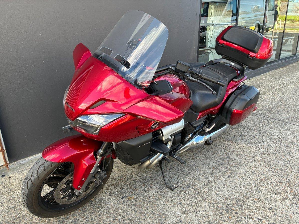 2014 HONDA CTX1300A ROAD
