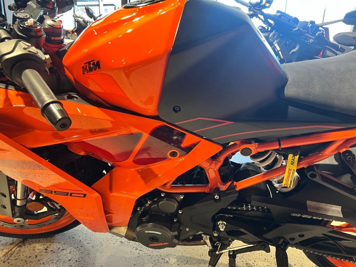 2024 KTM RC 390 SPORTS