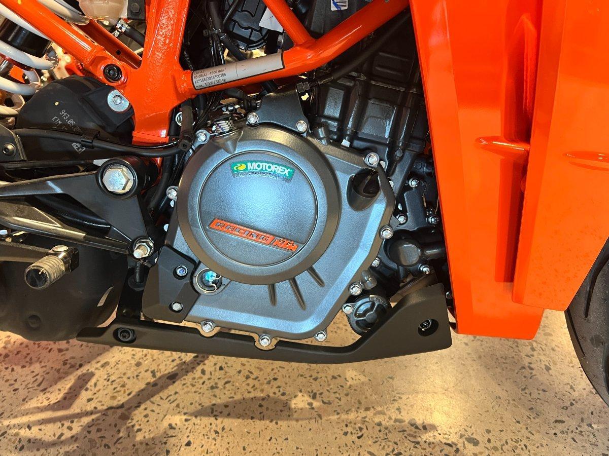 2024 KTM RC 390 SPORTS