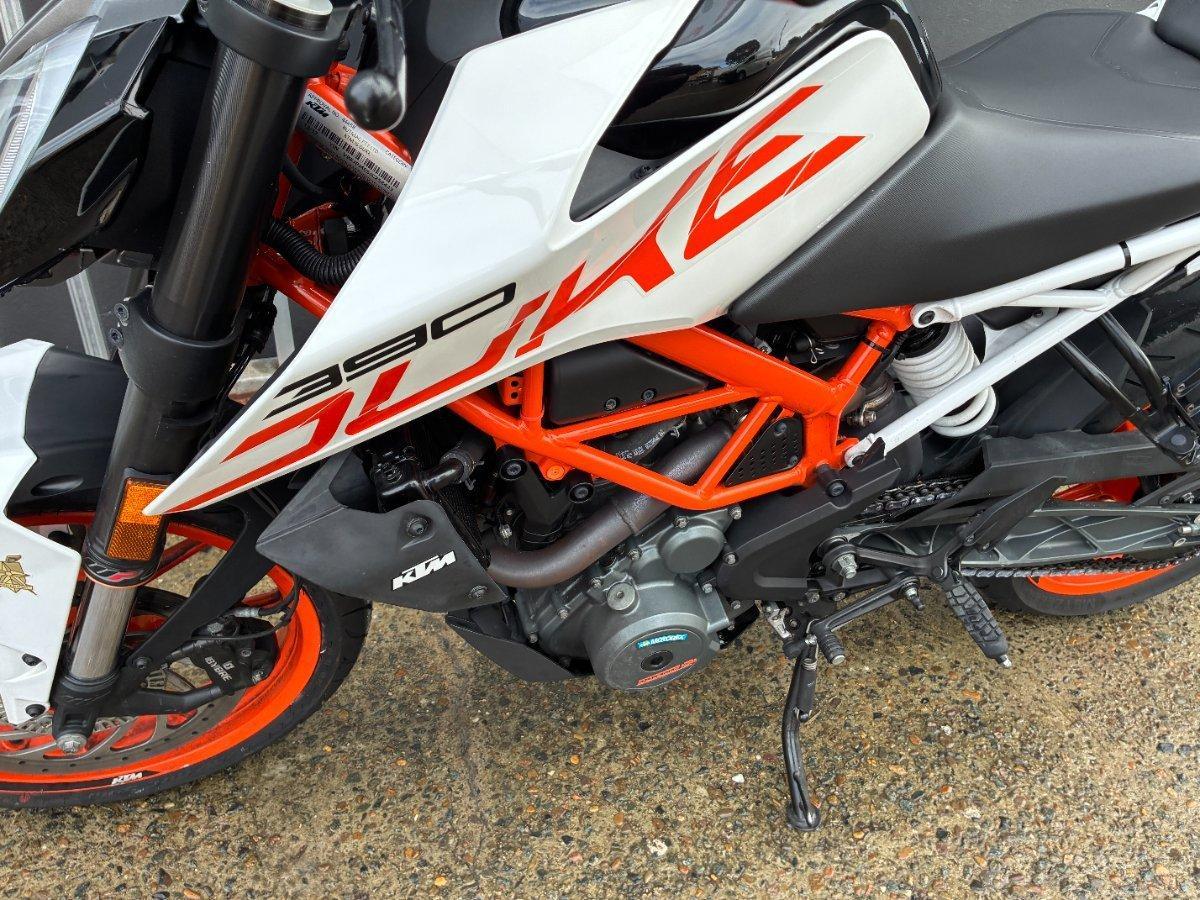2017 KTM 390 DUKE ROAD