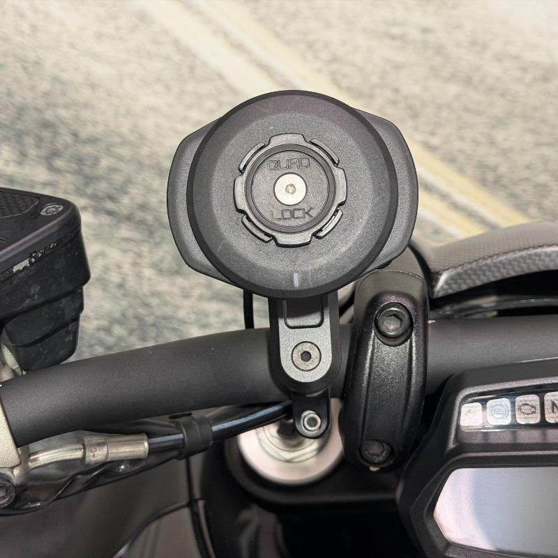 2016 DUCATI DIAVEL CARBON CRUISER