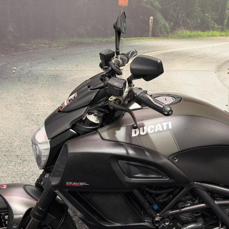 2016 DUCATI DIAVEL CARBON CRUISER