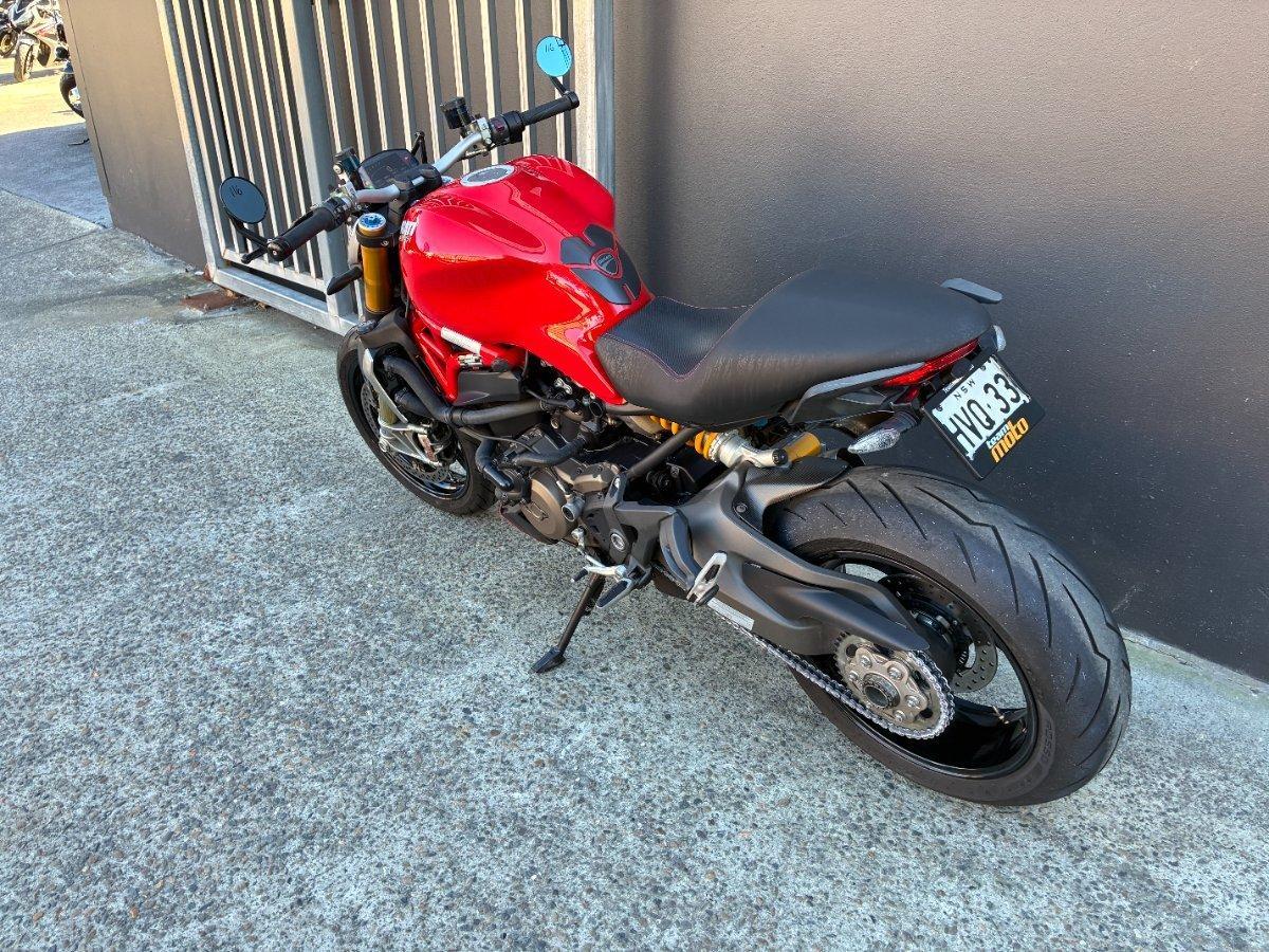 2014 DUCATI MONSTER 1200S ROAD
