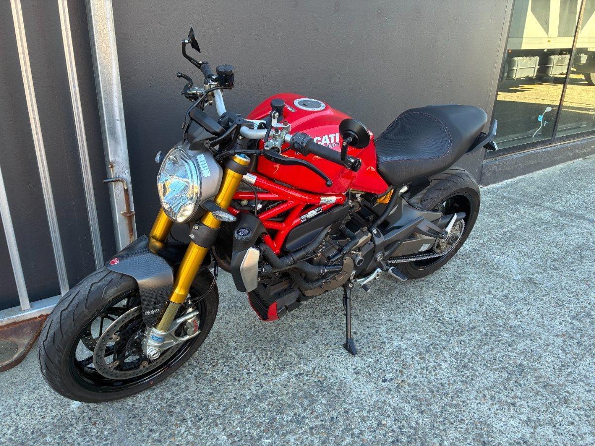 2014 DUCATI MONSTER 1200S ROAD