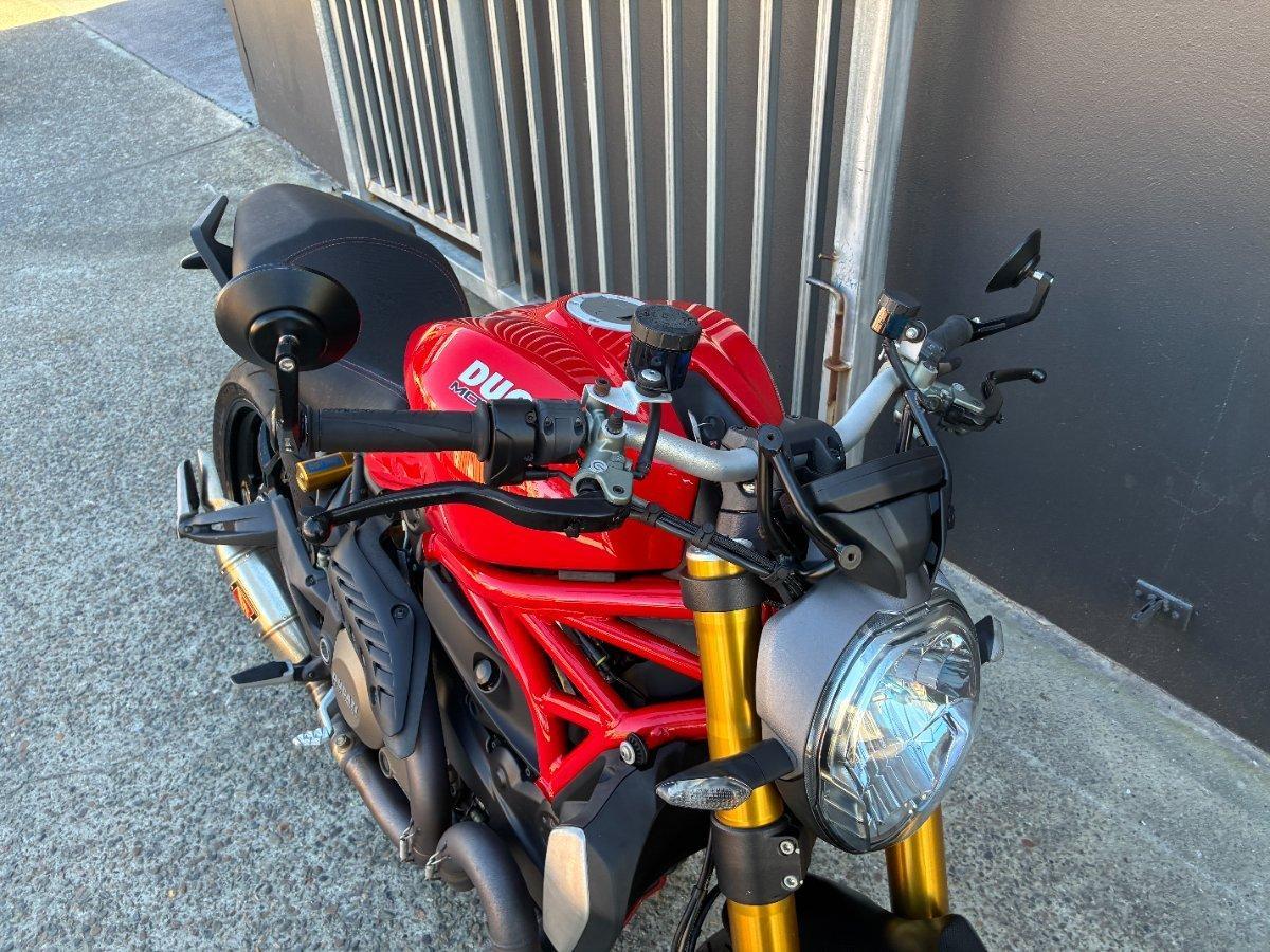 2014 DUCATI MONSTER 1200S ROAD