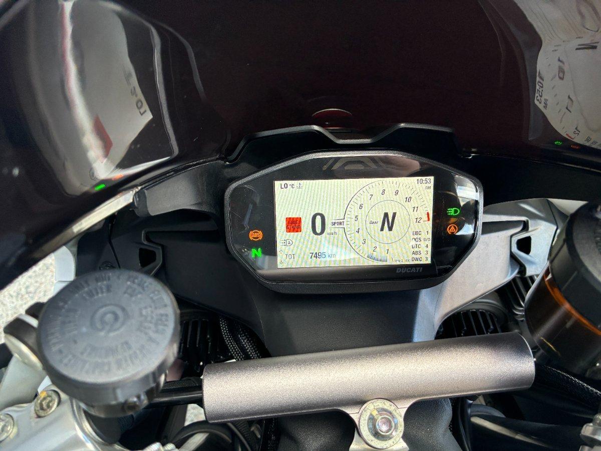 2022 DUCATI PANIGALE V2 SPORTS