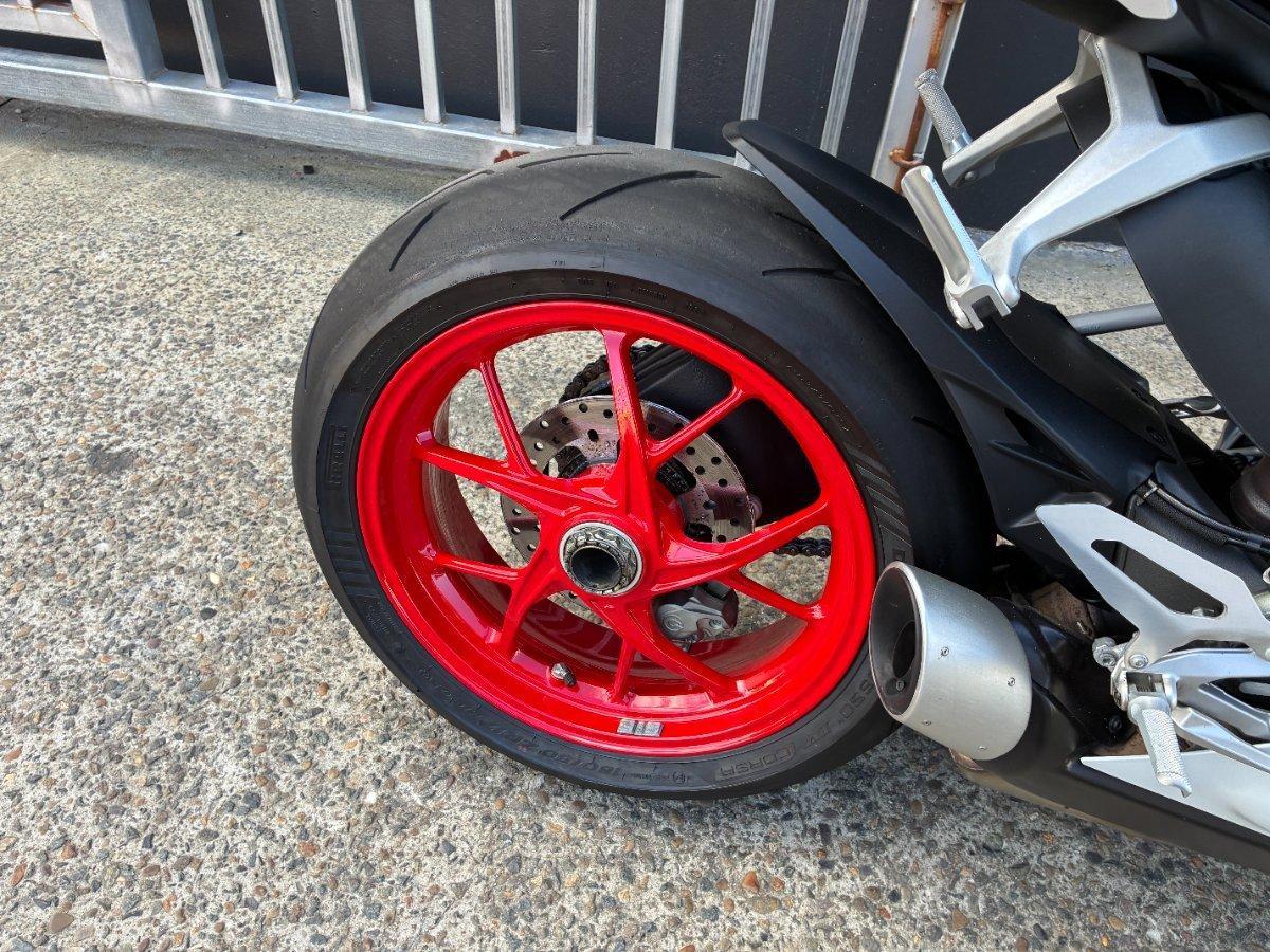 2022 DUCATI PANIGALE V2 SPORTS