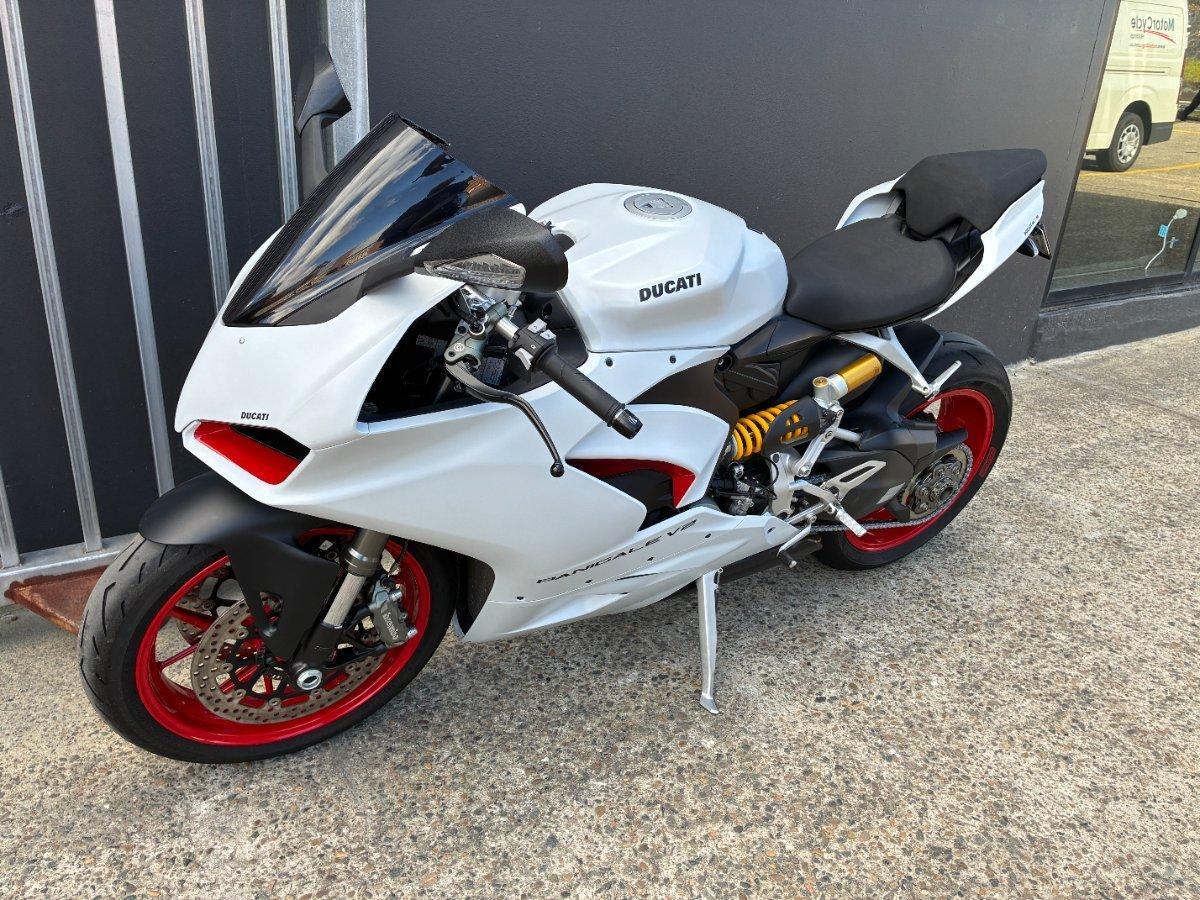 2022 DUCATI PANIGALE V2 SPORTS
