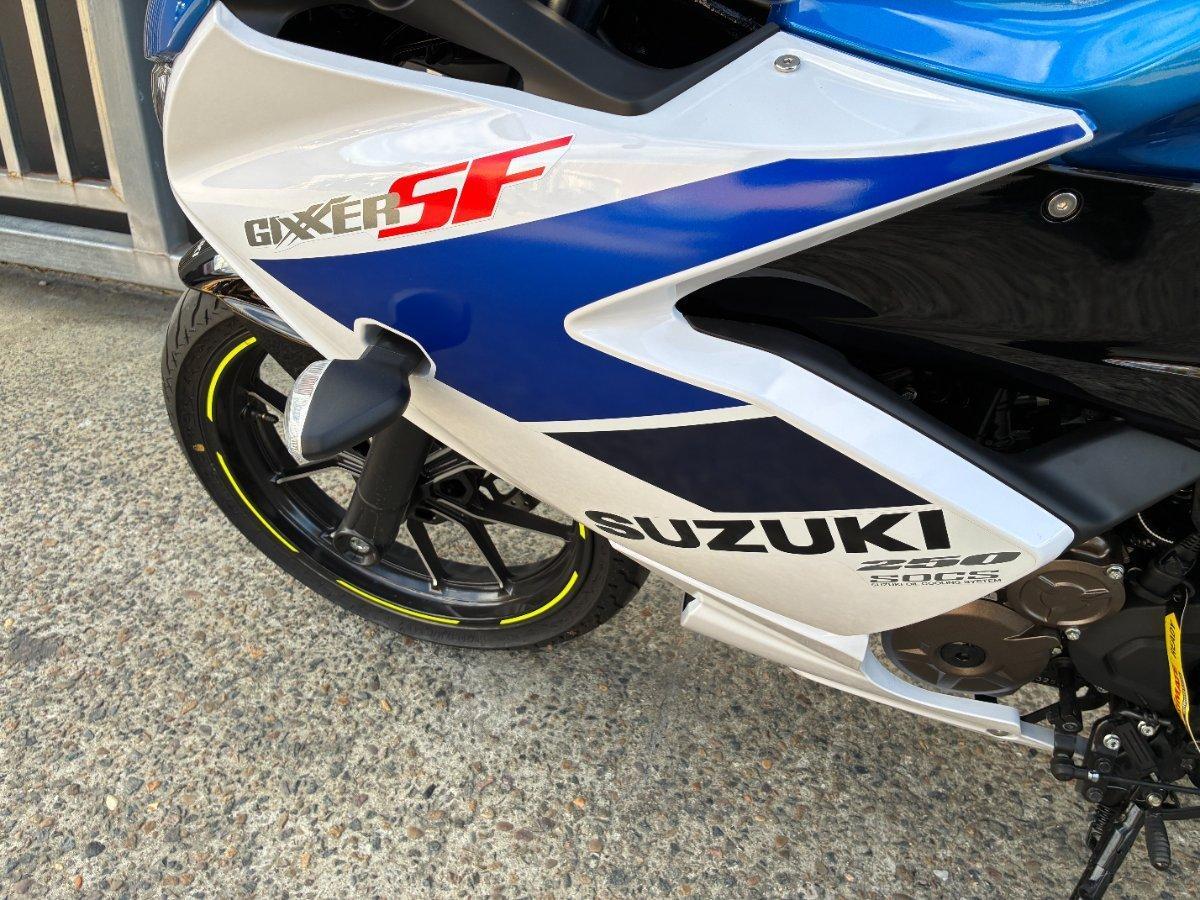 2026 SUZUKI GIXXER SF 250 ROAD