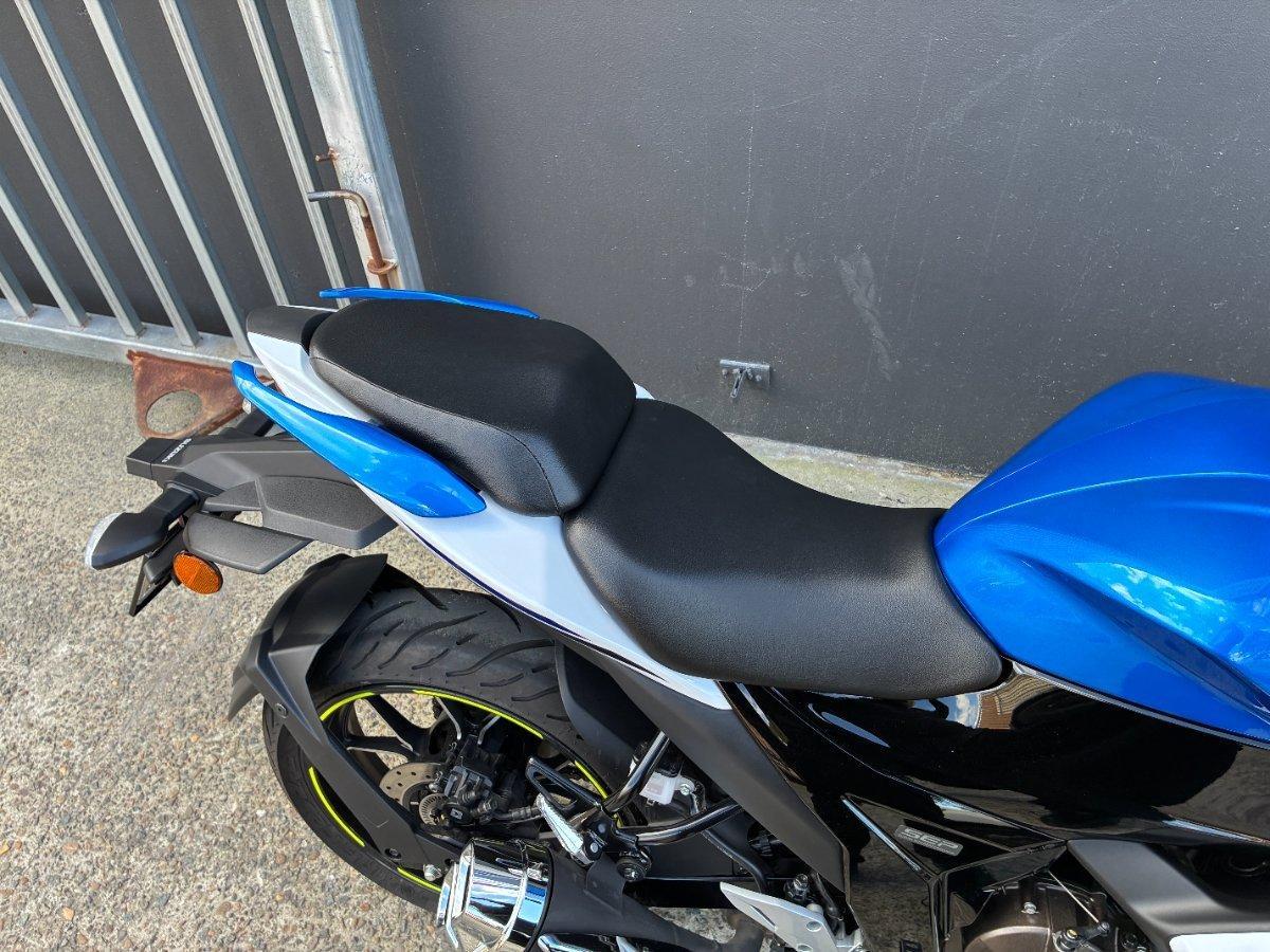 2026 SUZUKI GIXXER SF 250 ROAD