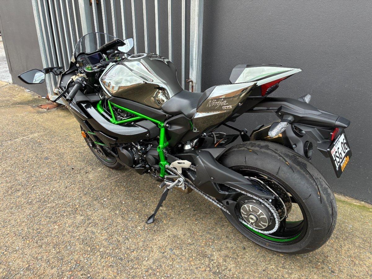 2025 KAWASAKI NINJA H2 SPORTS