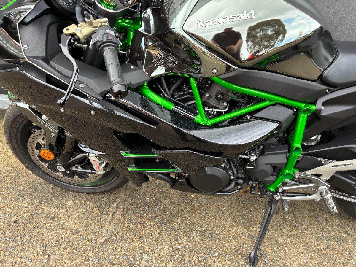 2025 KAWASAKI NINJA H2 SPORTS