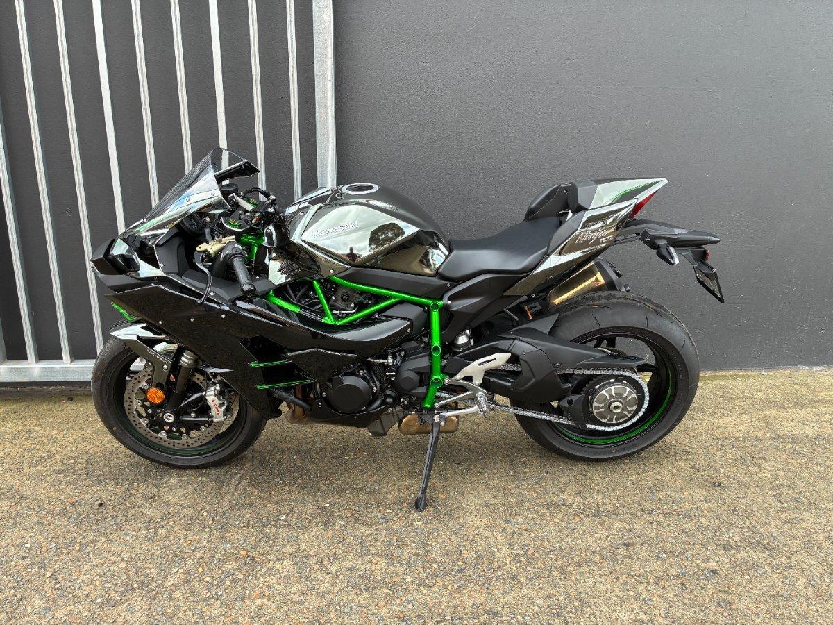 2025 KAWASAKI NINJA H2 SPORTS