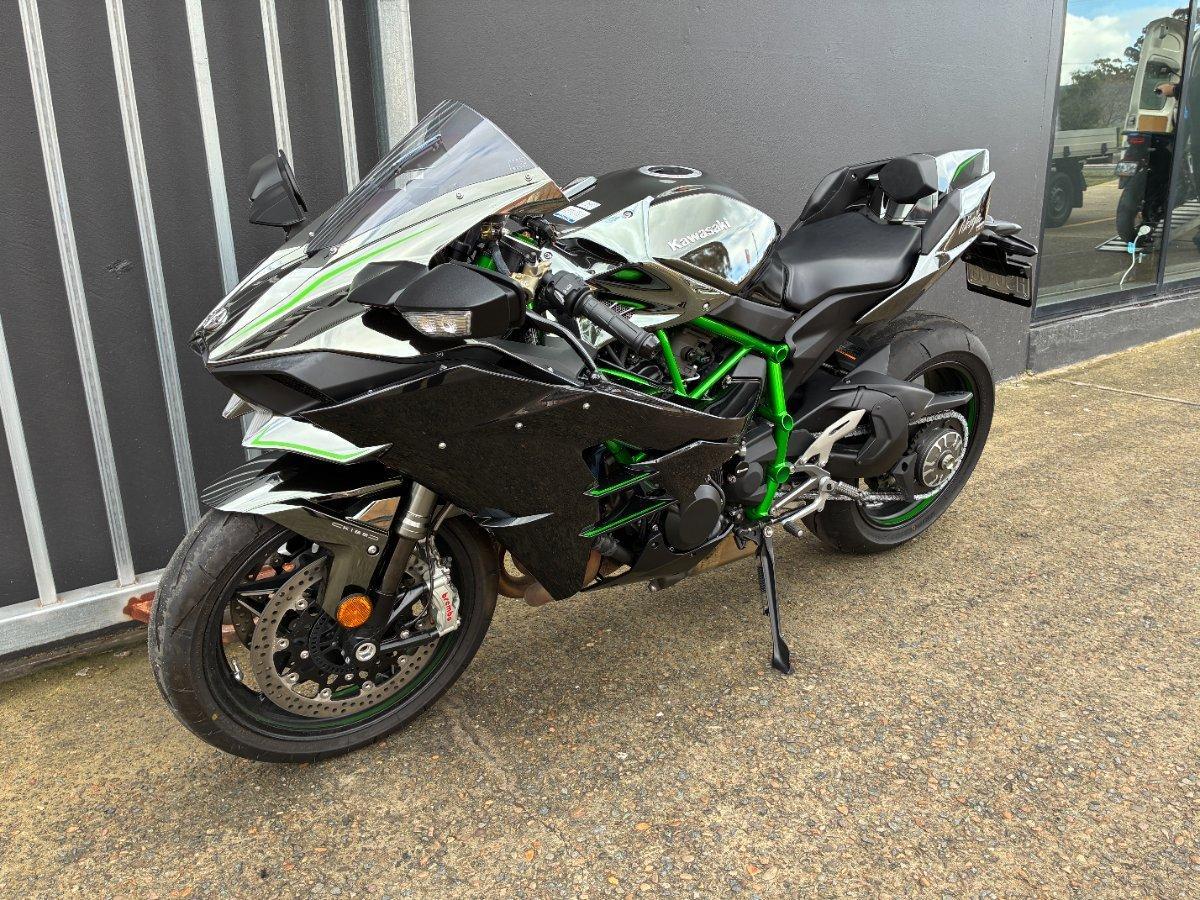 2025 KAWASAKI NINJA H2 SPORTS