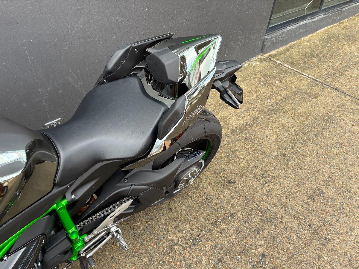 2025 KAWASAKI NINJA H2 SPORTS