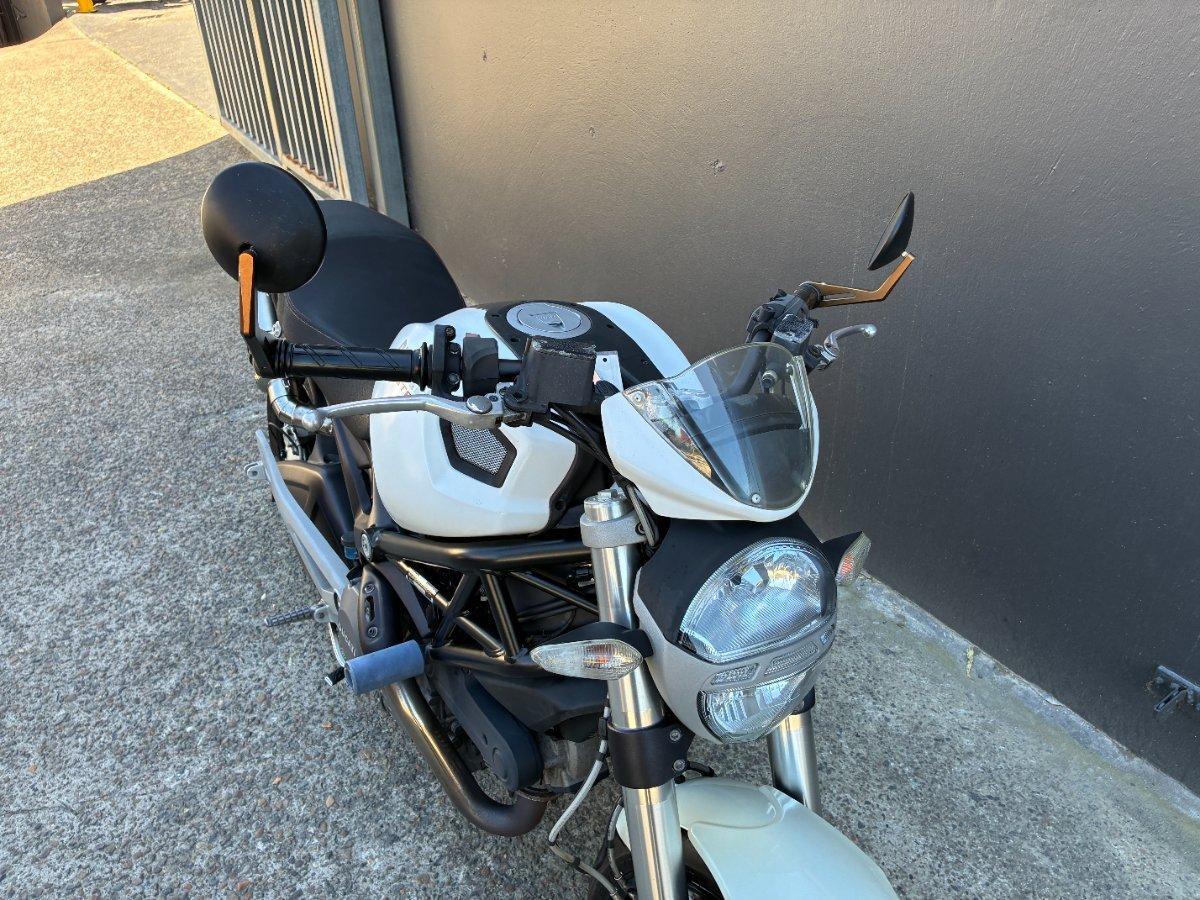 2013 DUCATI MONSTER 696 ROAD