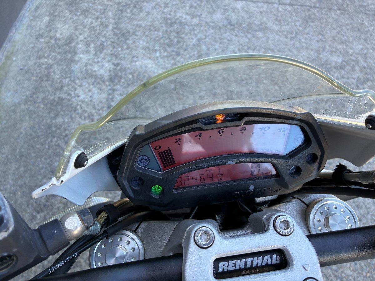 2013 DUCATI MONSTER 696 ROAD