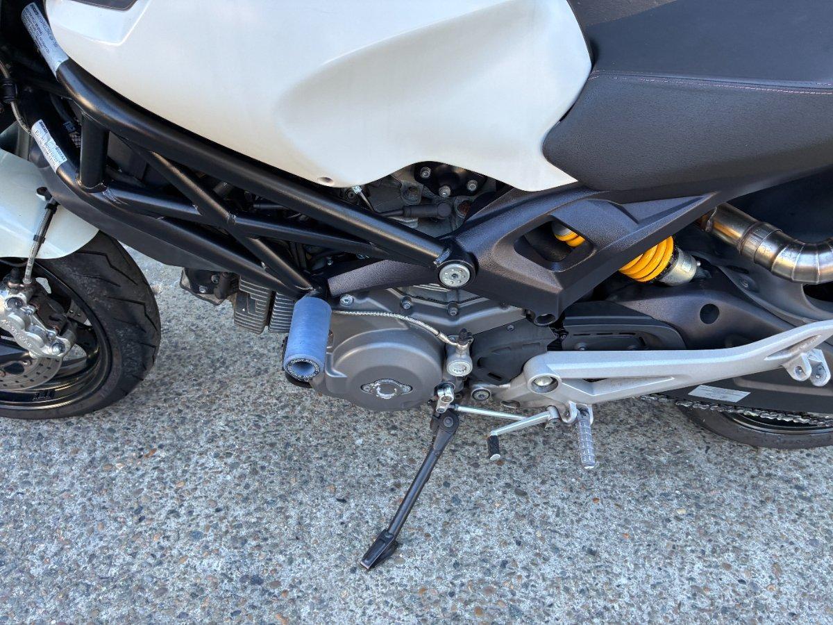2013 DUCATI MONSTER 696 ROAD