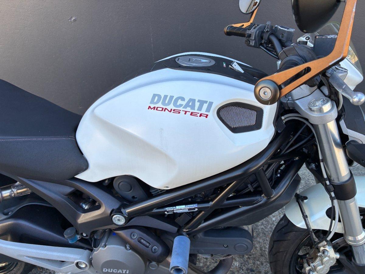2013 DUCATI MONSTER 696 ROAD