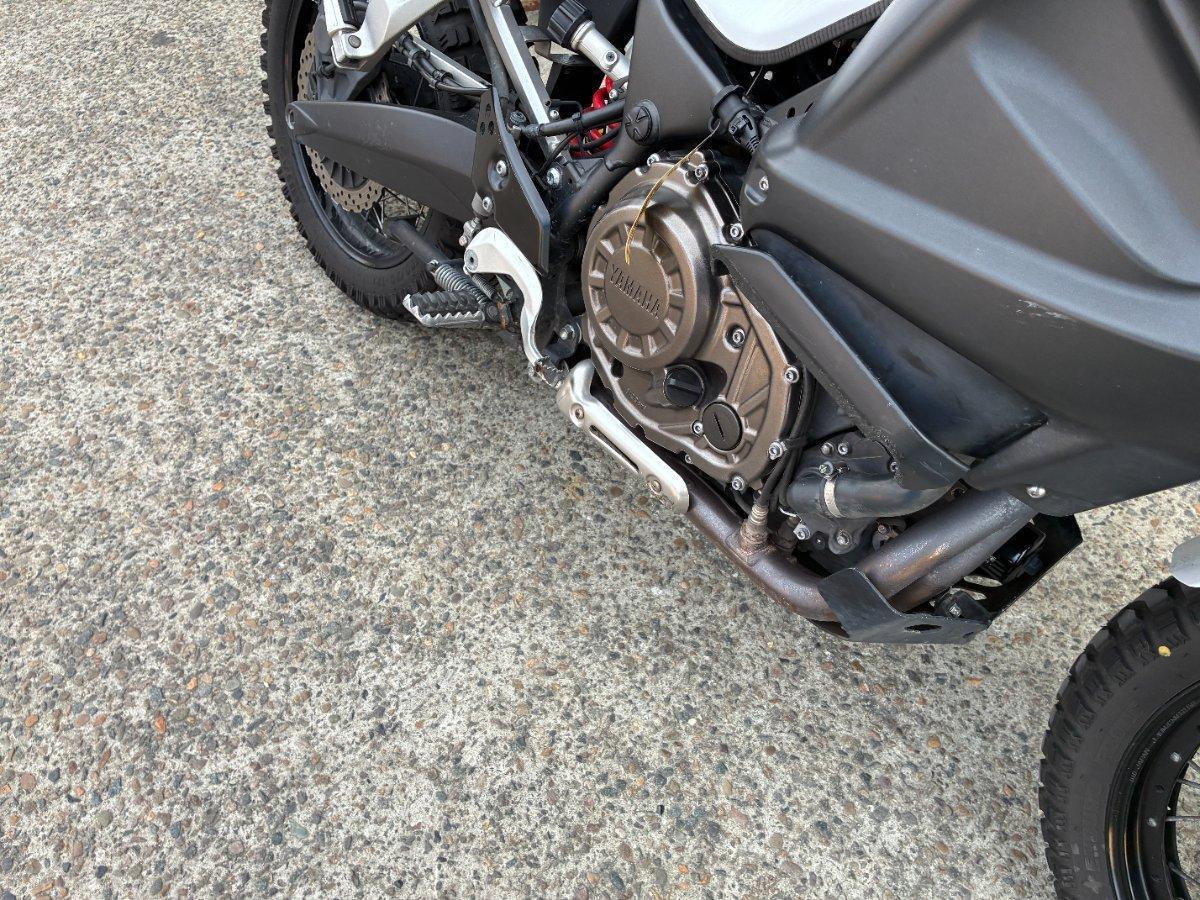 2011 YAMAHA XTZ1200 SUPER TENERE DUAL SPORTS