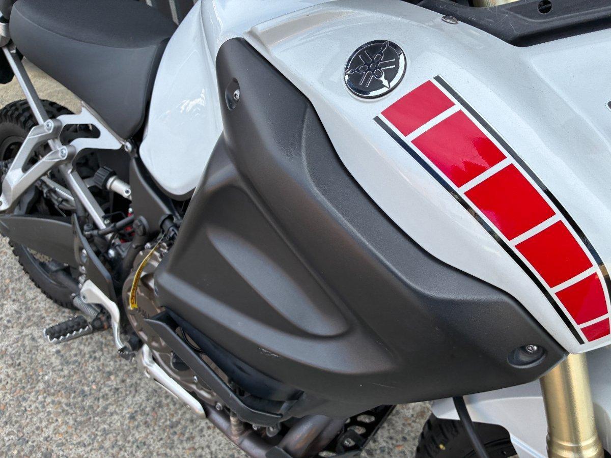 2011 YAMAHA XTZ1200 SUPER TENERE DUAL SPORTS