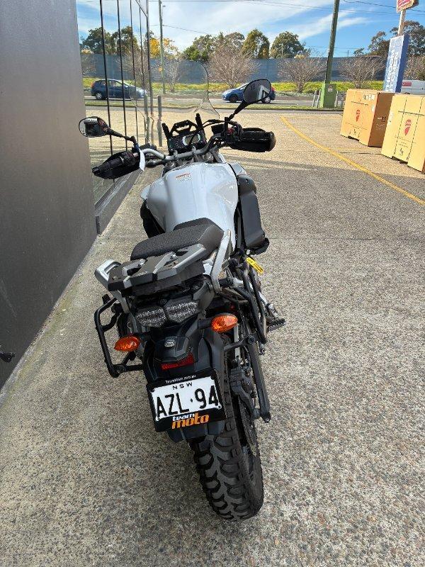 2011 YAMAHA XTZ1200 SUPER TENERE DUAL SPORTS