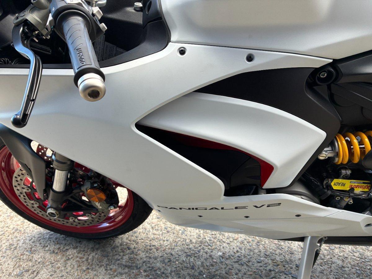 2022 DUCATI PANIGALE V2 SPORTS