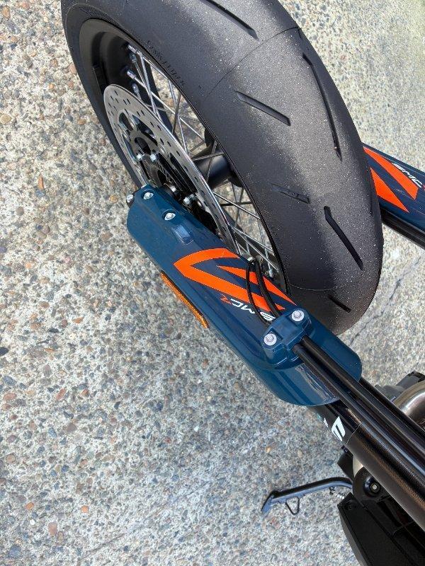 2026 KTM 690 SMC R SUPERMOTARD