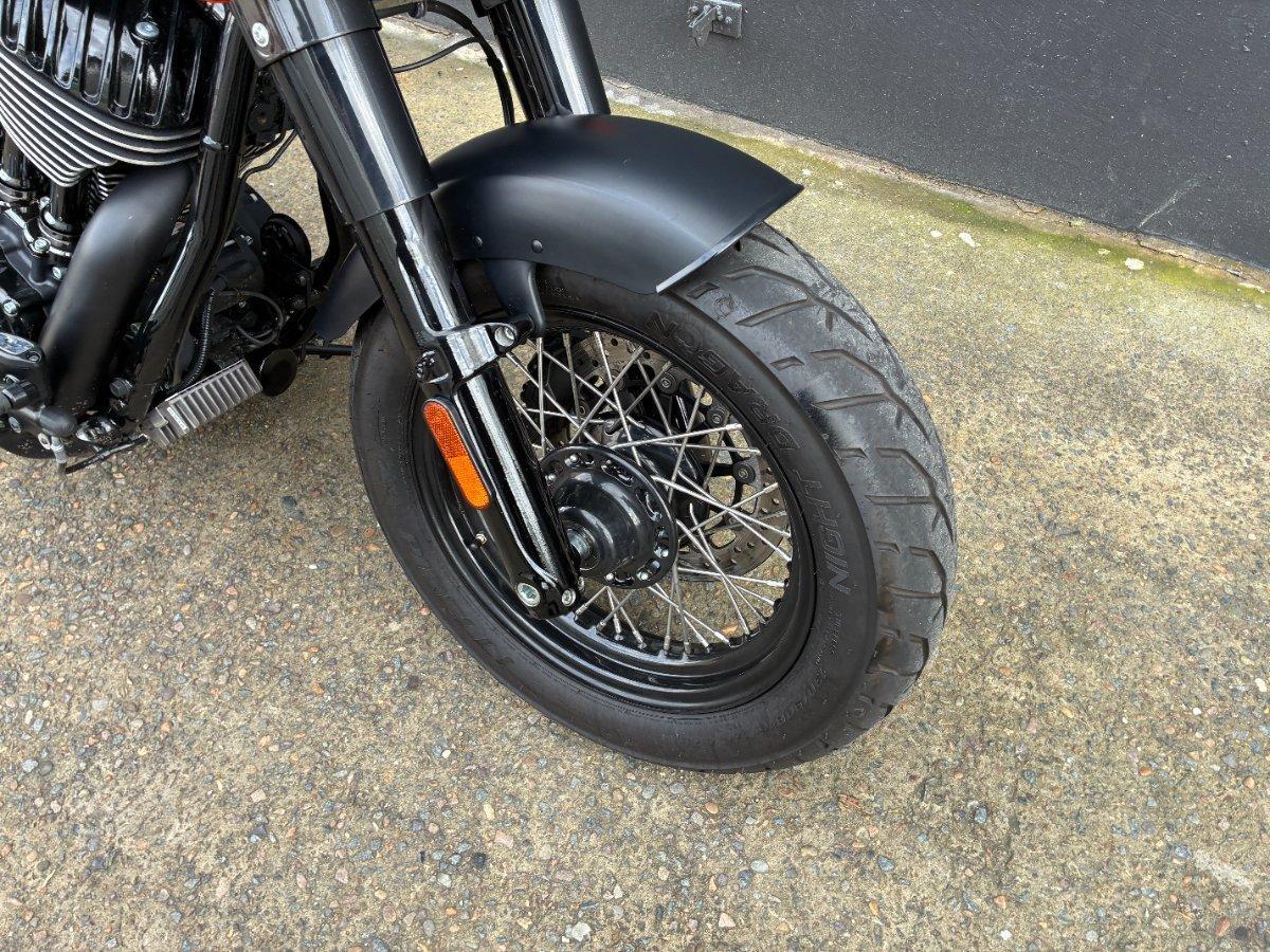 2023 INDIAN CHIEF BOBBER DARK HORSE TOURER