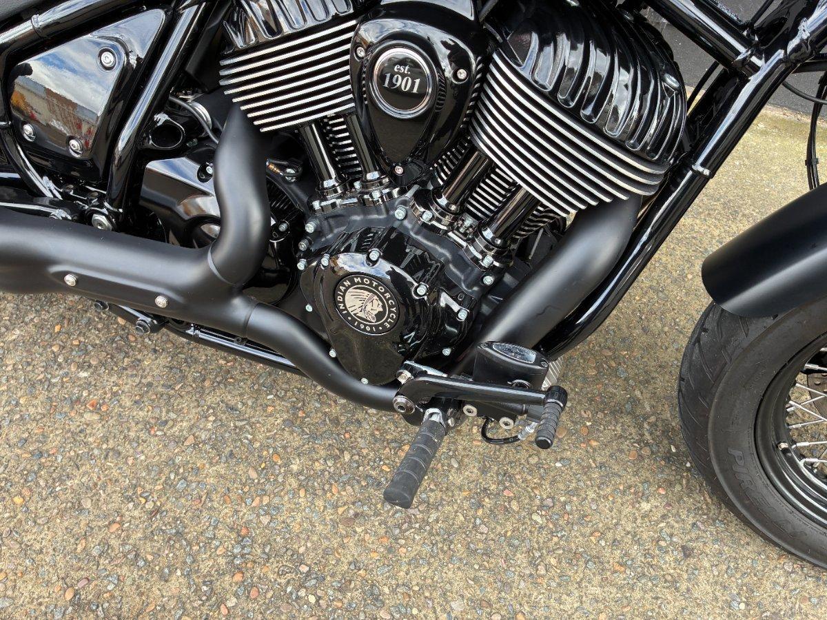 2023 INDIAN CHIEF BOBBER DARK HORSE TOURER