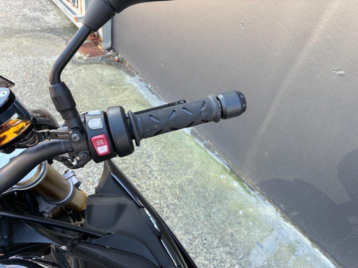 2015 BMW S 1000 R SPORTS