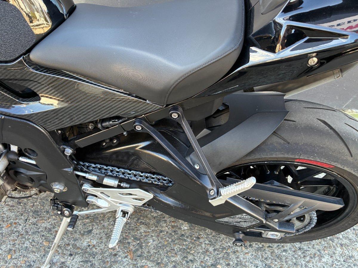 2015 BMW S 1000 R SPORTS