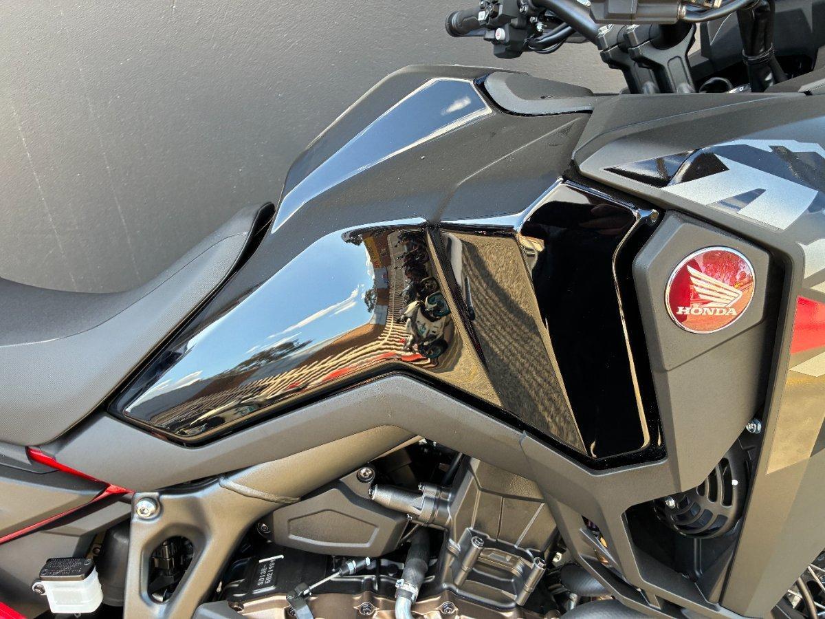 2026 HONDA CRF1100A AFRICA TWIN (ABS) DUAL SPORTS